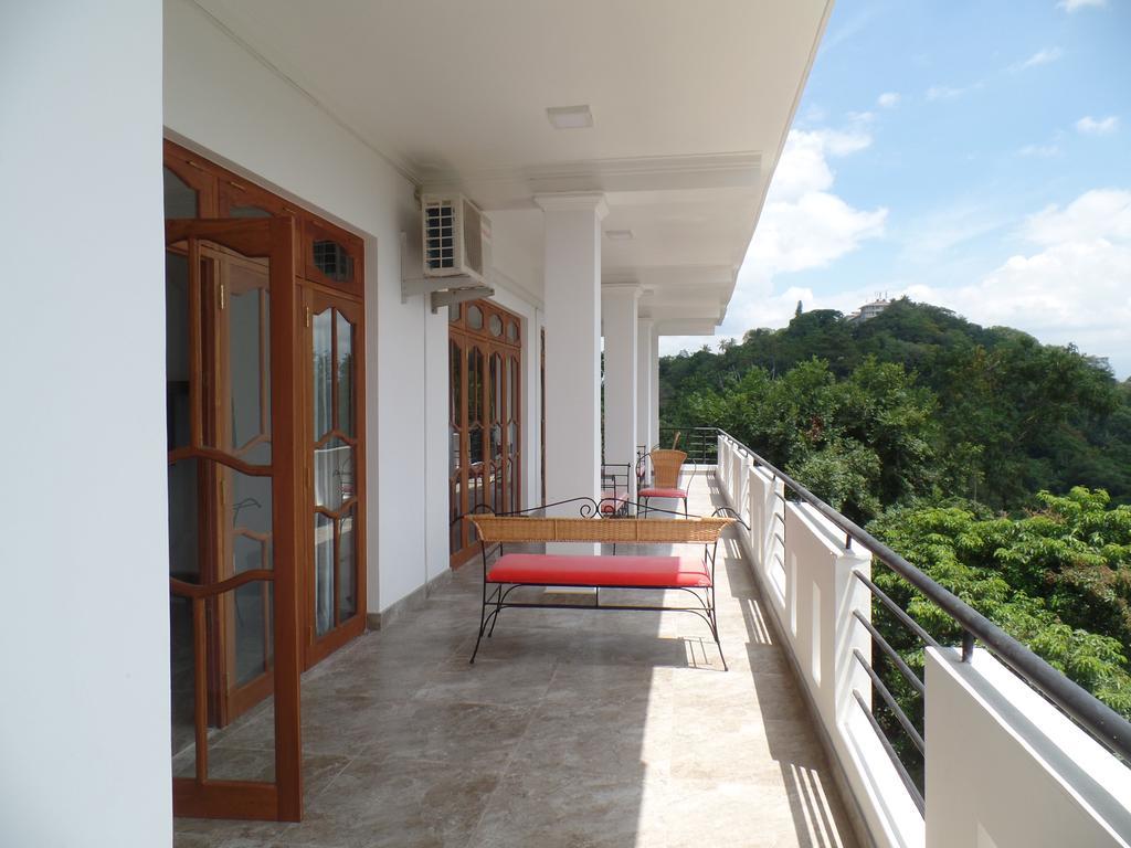 Kandyan Bluestar Villa Kültér fotó