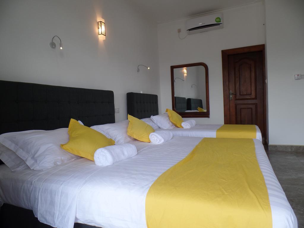 Kandyan Bluestar Villa Szoba fotó