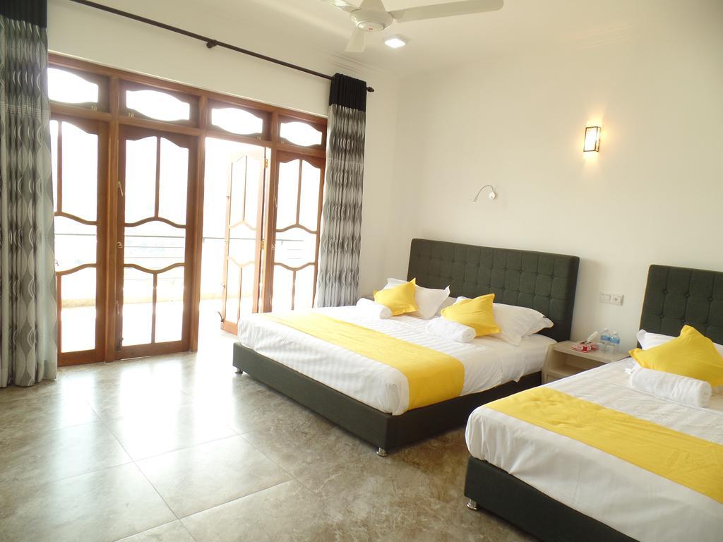 Kandyan Bluestar Villa Szoba fotó