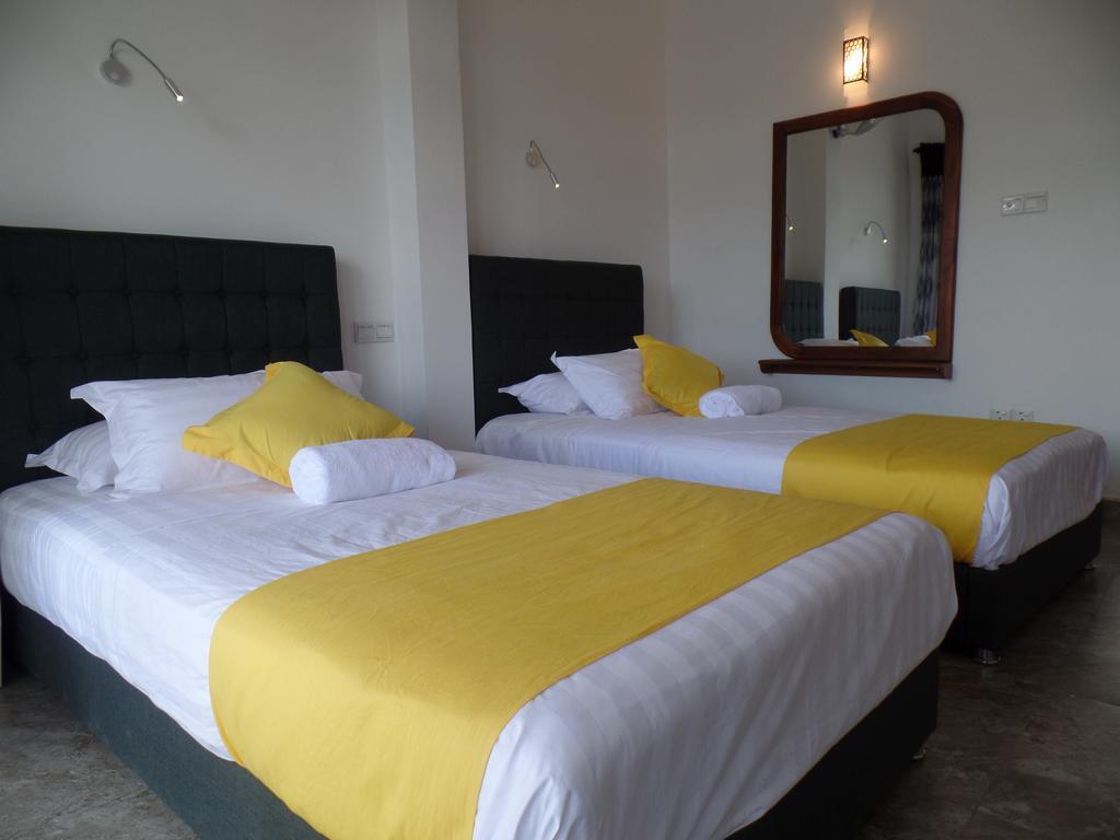 Kandyan Bluestar Villa Szoba fotó