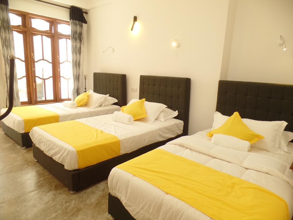 Kandyan Bluestar Villa Szoba fotó